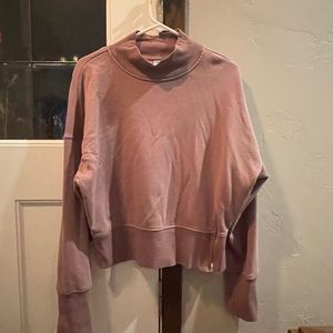 Old navy mauve cropped sweatshirt